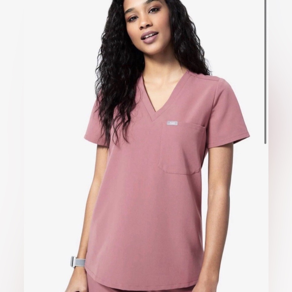 FIGS Mauve Scrub Set — Catarina Top XXS + Zamora Jogger XS - Picture 10 of 11